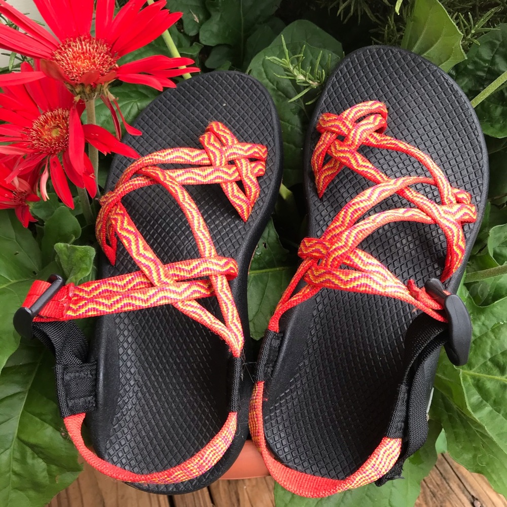 Chaco Z/X2 Yampa Sandals 6 wide